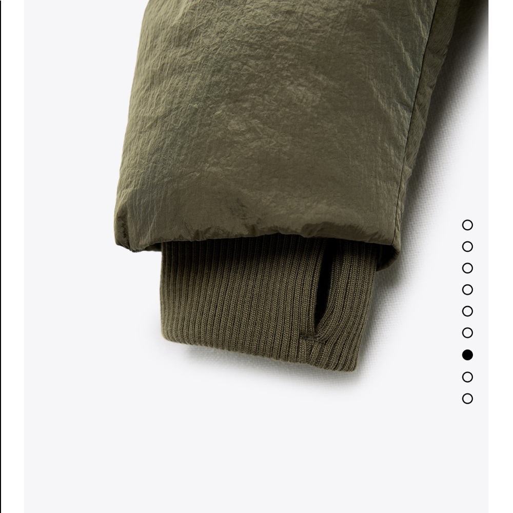 - Zara short puffer - Picture 9 of 10